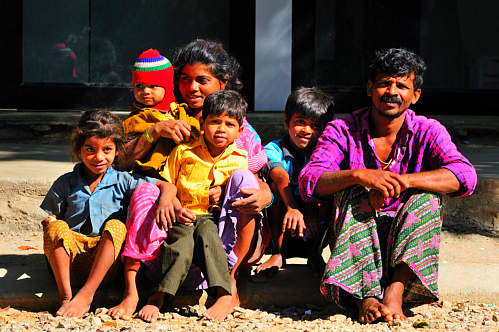 3 Ways on How to Help Unprivileged Families